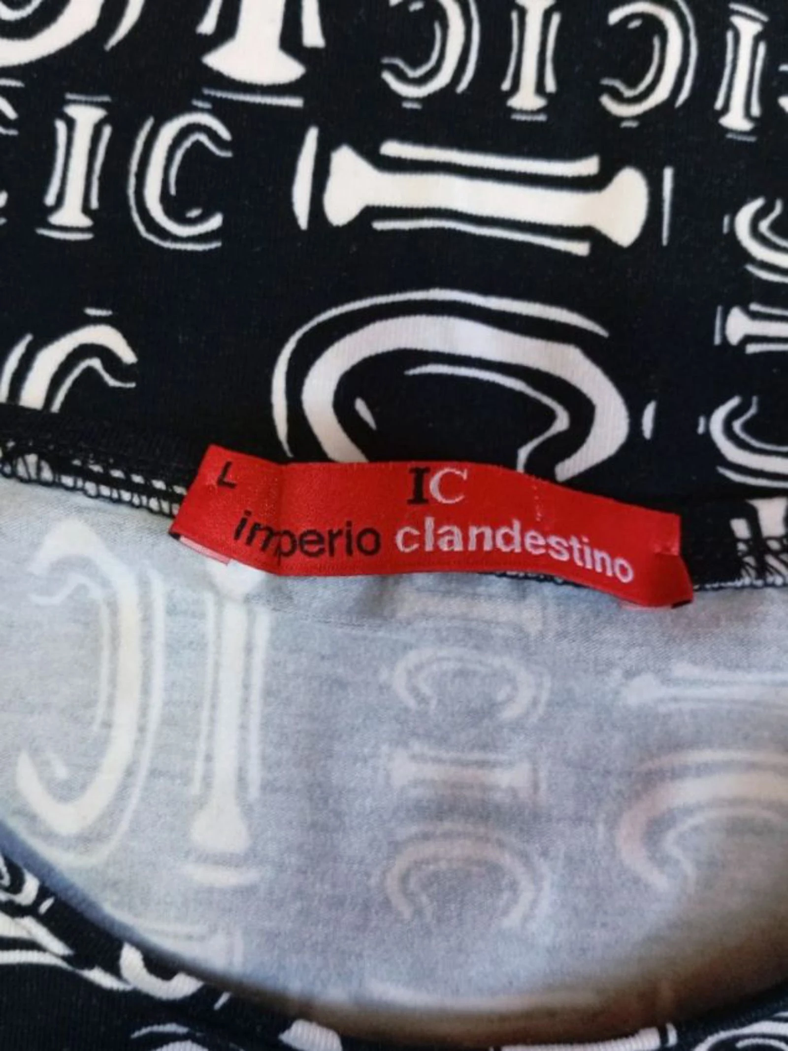 Katoenen T-shirt Imperio Clandestino Cyber Spellout Monogram Grafisch T-Shirt – photo 5